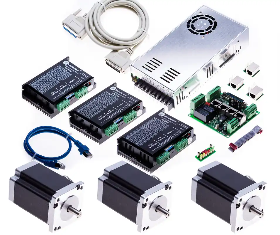 Finale Aktion DriveSet 3-Achsen 5,6 A Digital inkl. Motoren